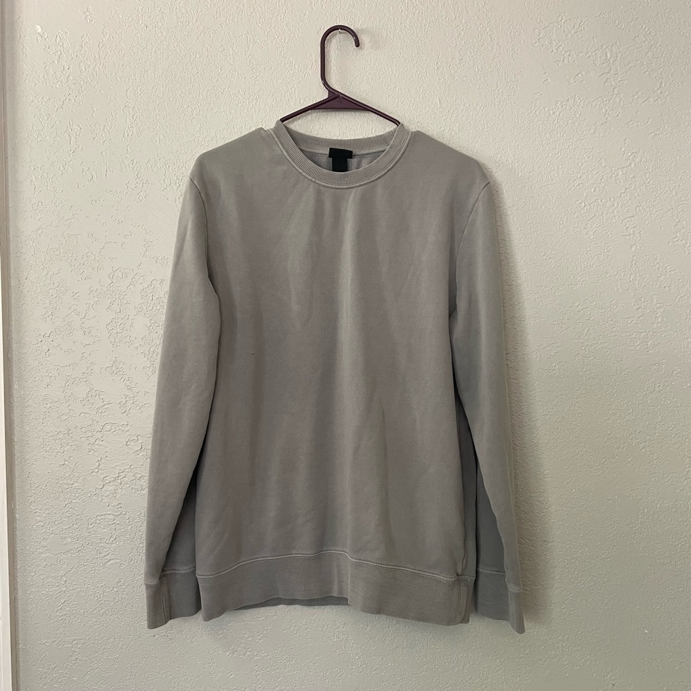 H&M men’s grey sweatshirt